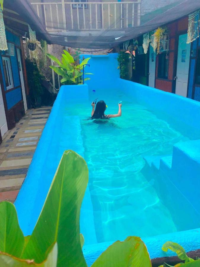 אל נידו Backpackers Inn Gardenview Inn מראה חיצוני תמונה